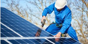 Installation Maintenance Panneaux Solaires Photovoltaïques à Lagarde-Enval